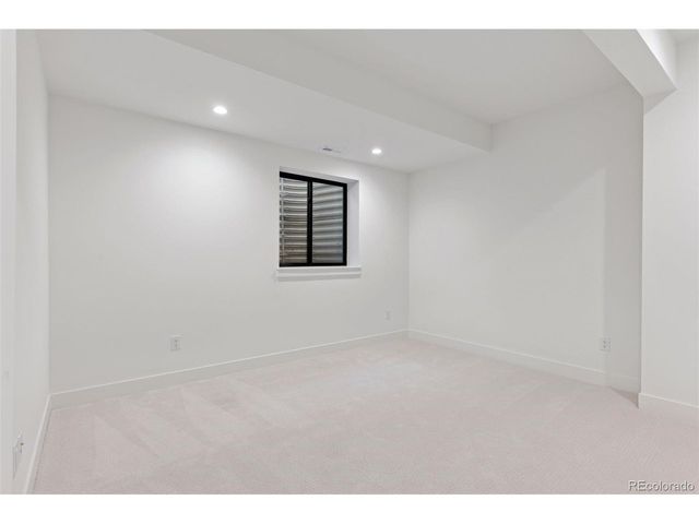 949 S Clayton Way, Denver, CO 80209