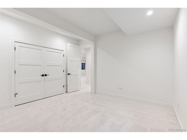 949 S Clayton Way, Denver, CO 80209