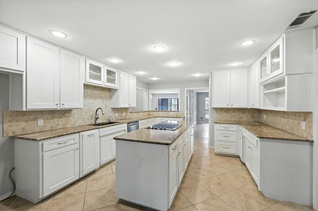 3907 Windermere Drive, Colleyville, TX 76034