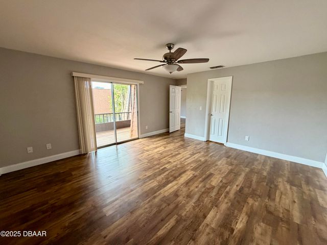 190 Moonstone Court, Port Orange, FL 32129