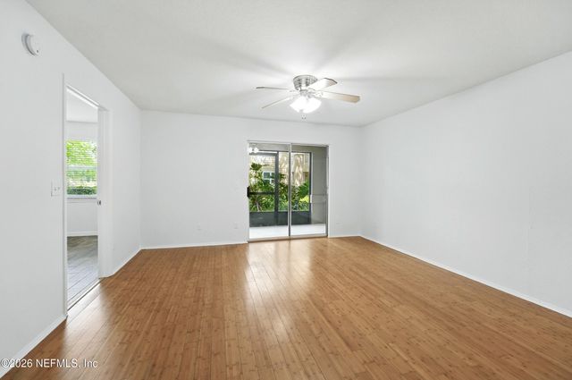 25 ARBOR CLUB Drive 105, Ponte Vedra Beach, FL 32082