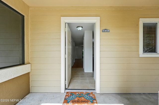 25 ARBOR CLUB Drive 105, Ponte Vedra Beach, FL 32082