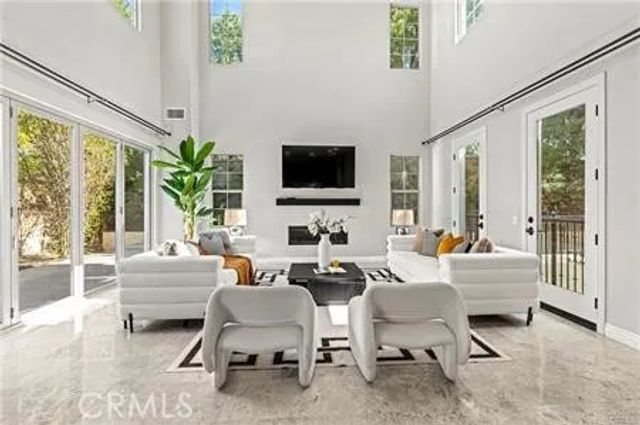 51 Dunmore, Irvine, CA 92620