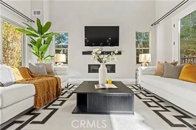 51 Dunmore, Irvine, CA 92620