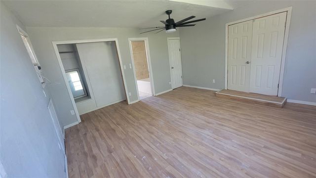 12018 Sandpiper Road, Angleton, TX 77515