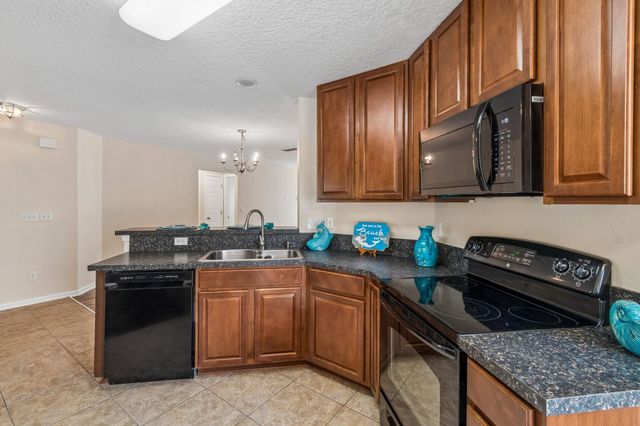 73 S Twin Maple Rd, St Augustine, FL 32084