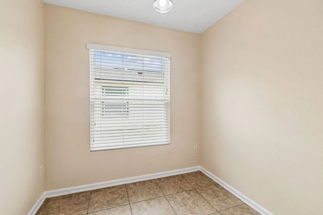 73 S Twin Maple Rd, St Augustine, FL 32084