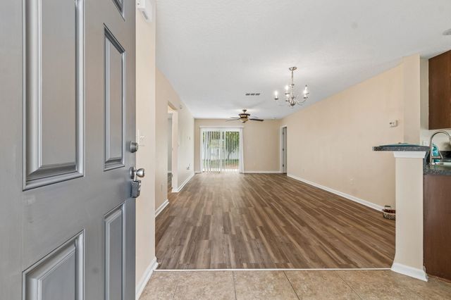 73 S Twin Maple Rd, St Augustine, FL 32084