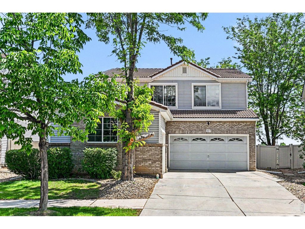 3937 Kenwood Cir, Johnstown, CO 80534