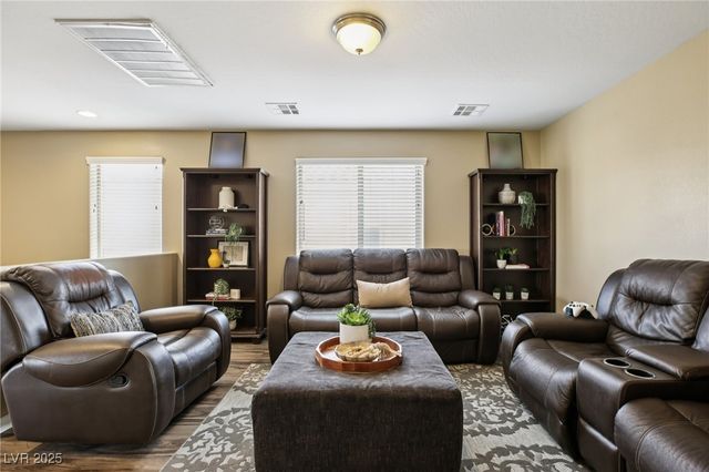 3957 Carla Ann Road, North Las Vegas, NV 89081