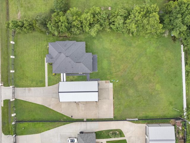 1713 Road 66115, Dayton, TX 77535