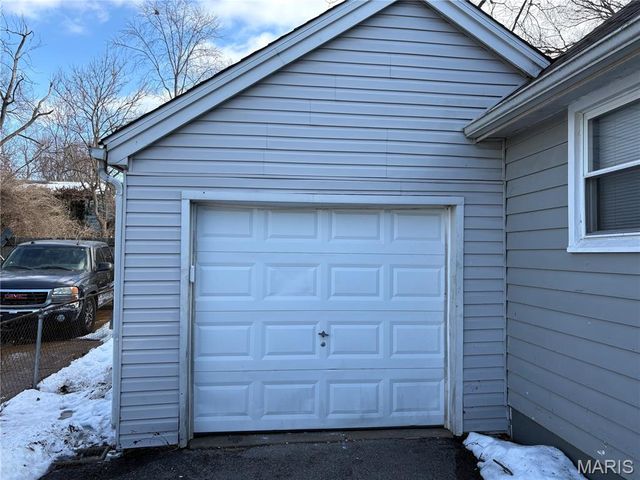 6042 Hancock Avenue, Berkeley, MO 63134