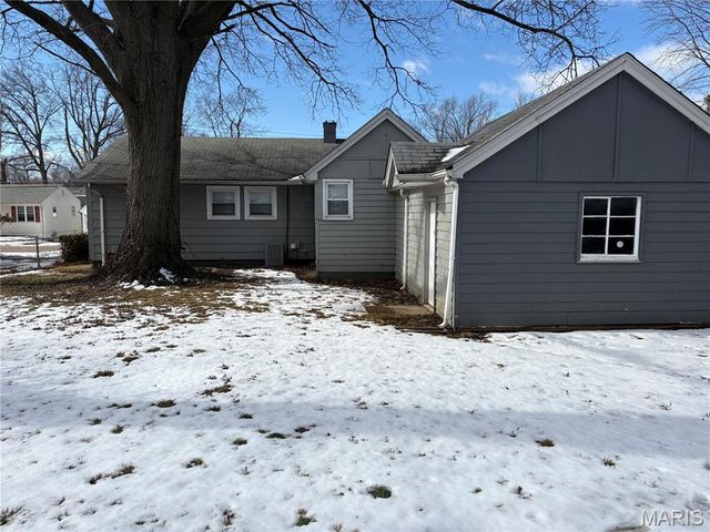 6042 Hancock Avenue, Berkeley, MO 63134