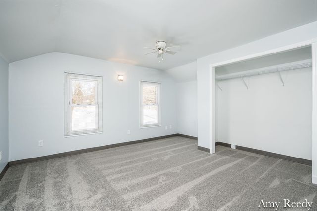 418 Elm Street Se, Lowell City, MI 49331