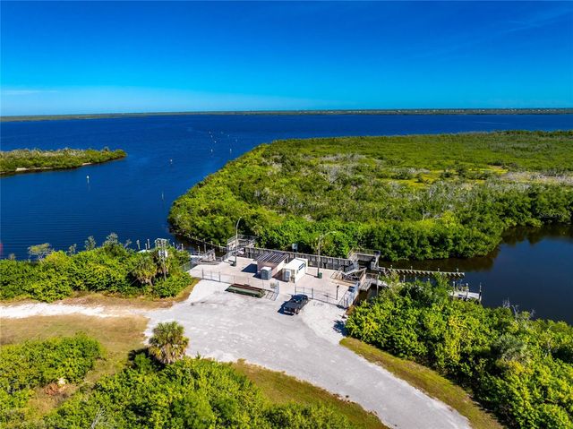 9386 ARRID CIRCLE, Port Charlotte, FL 33981