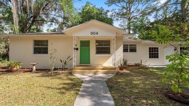 904 NW 14TH AVENUE, Gainesville, FL 32601
