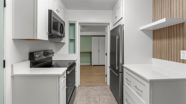904 NW 14TH AVENUE, Gainesville, FL 32601