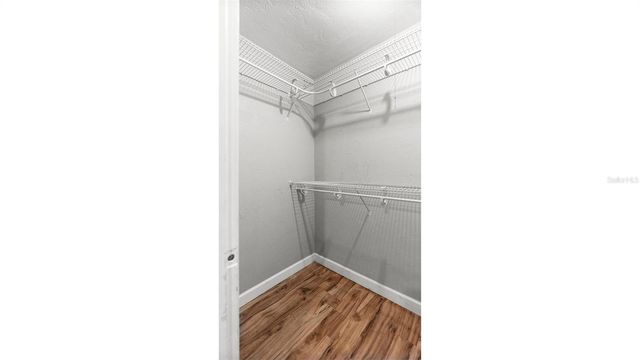 904 NW 14TH AVENUE, Gainesville, FL 32601