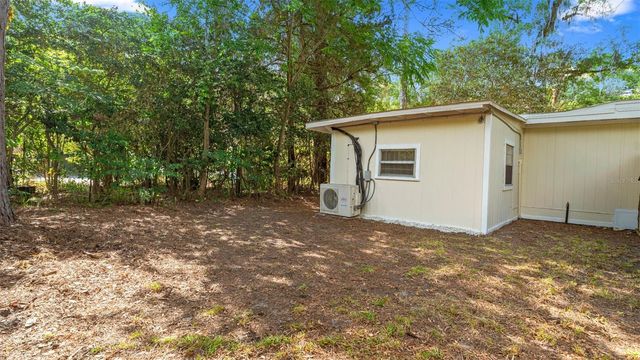 904 NW 14TH AVENUE, Gainesville, FL 32601