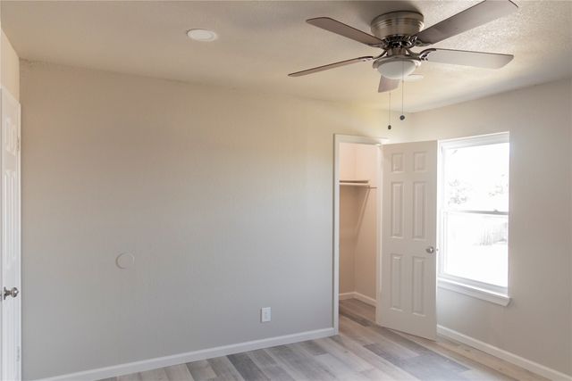 5833 Shadydell Drive, Fort Worth, TX 76135