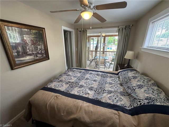 117 Badin Lake Circle, New London, NC 28127