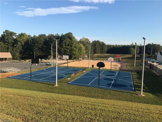117 Badin Lake Circle, New London, NC 28127
