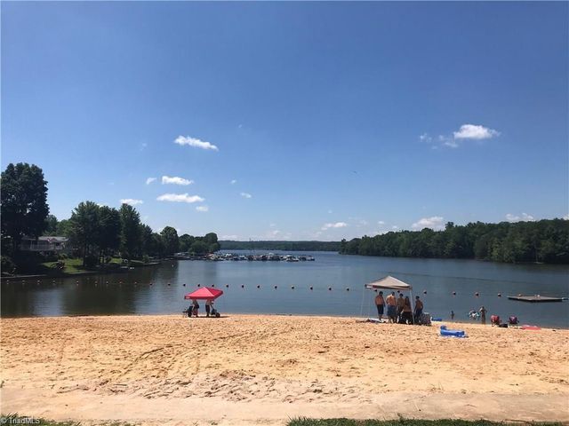 117 Badin Lake Circle, New London, NC 28127