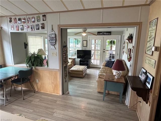 117 Badin Lake Circle, New London, NC 28127