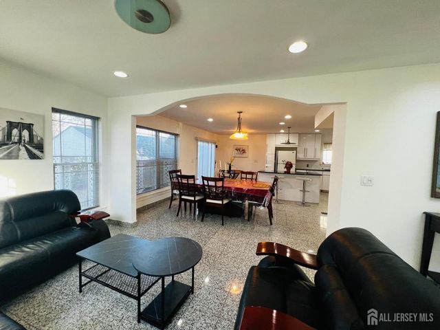 63 E Jefferson Boulevard, Edison, NJ 08817