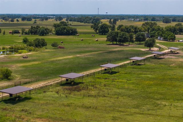 103-105 Sun Valley, Mabank, TX 75147