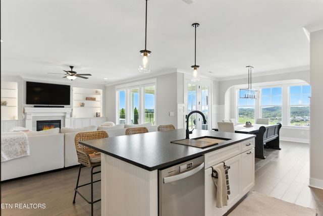 11608 Boston Ivy Lane, Knoxville, TN 37932