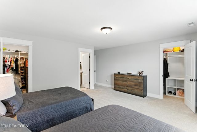 11608 Boston Ivy Lane, Knoxville, TN 37932