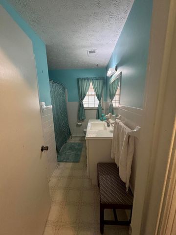 214 Magnolia Drive, Richmond, KY 40475