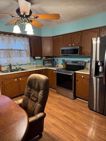 214 Magnolia Drive, Richmond, KY 40475