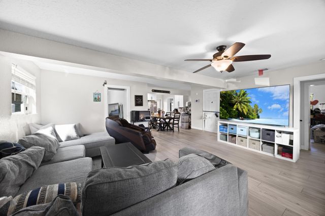 2517 SE Normand Street, Stuart, FL 34997