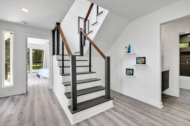 118 Hickory Pines, Livingston, TX 77351