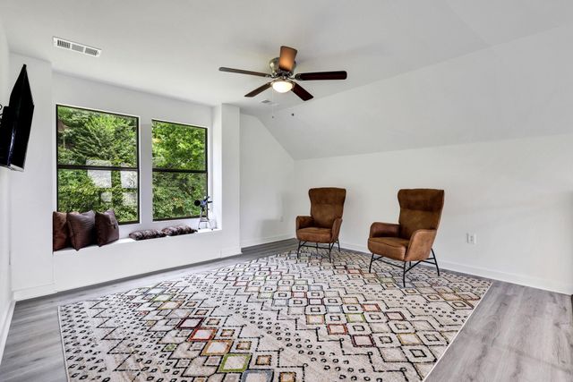 118 Hickory Pines, Livingston, TX 77351