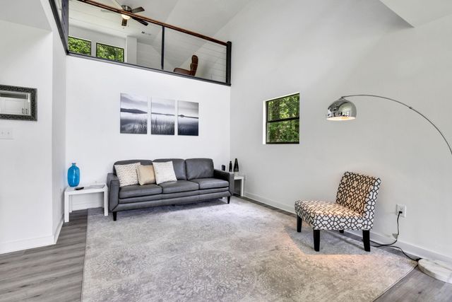 118 Hickory Pines, Livingston, TX 77351