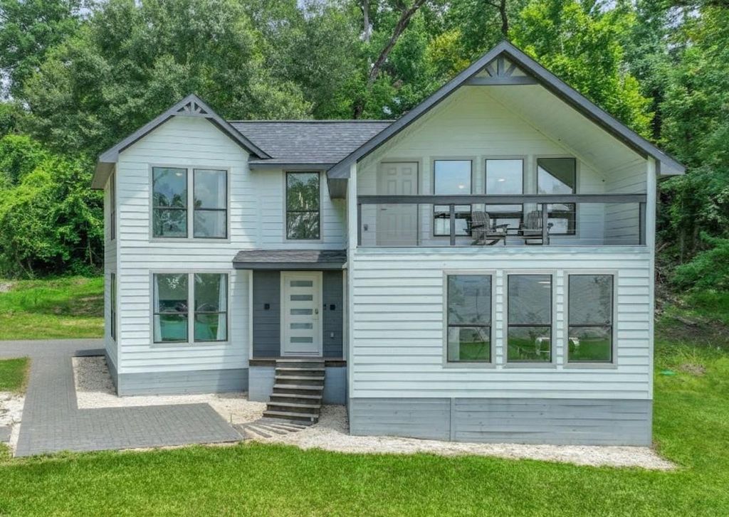 118 Hickory Pines, Livingston, TX 77351