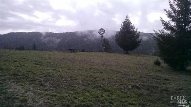 13333 Low Gap Rd, Ukiah, CA 95482