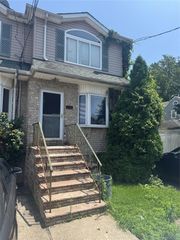 110 lyceum Court, Staten Island, NY 10310