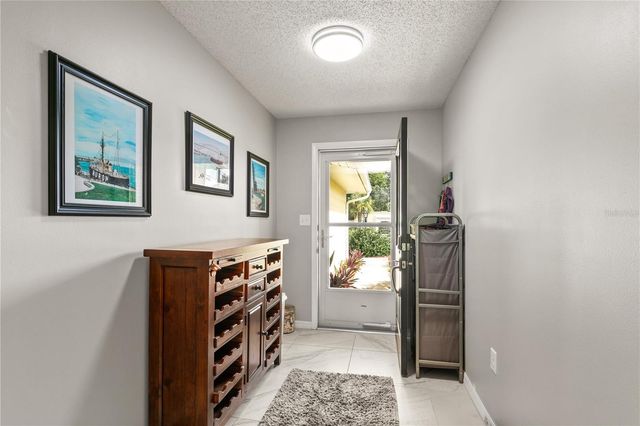 504 AMBASSADOR AVENUE, Eustis, FL 32726