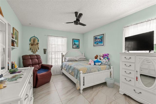 504 AMBASSADOR AVENUE, Eustis, FL 32726