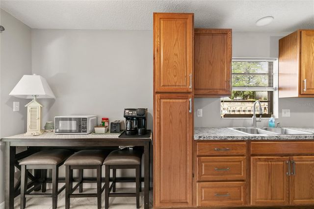 504 AMBASSADOR AVENUE, Eustis, FL 32726