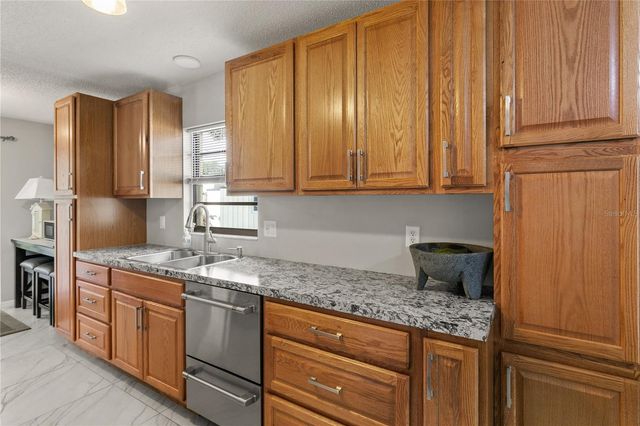 504 AMBASSADOR AVENUE, Eustis, FL 32726