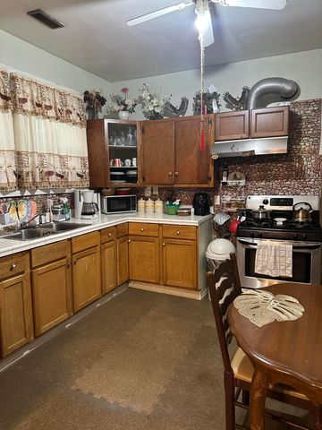 2773 Oklahoma Street, Lake Station, IN 46405