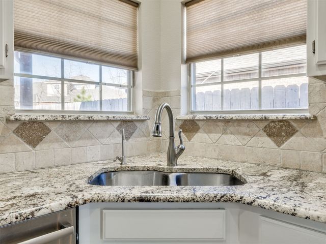 1004 S Yellowood Avenue, Broken Arrow, OK 74012