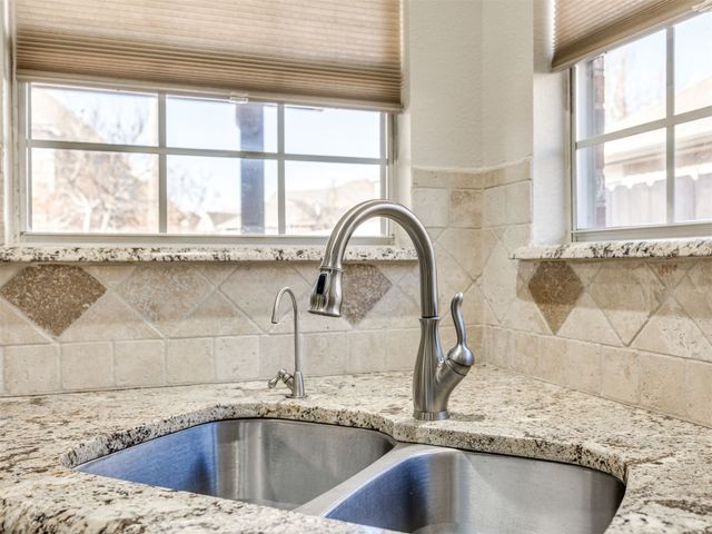 1004 S Yellowood Avenue, Broken Arrow, OK 74012