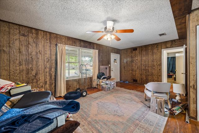 2009 Fortview RD, Austin, TX 78704