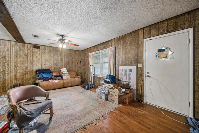 2009 Fortview RD, Austin, TX 78704